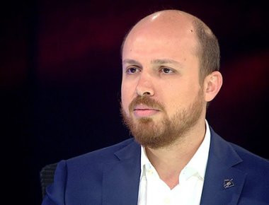 Στα «χνάρια» του Ρ.Τ. Ερντογάν και ο γιος του Μπιλάλ: «Εμείς ρίξαμε τους Έλληνες στην θάλασσα»